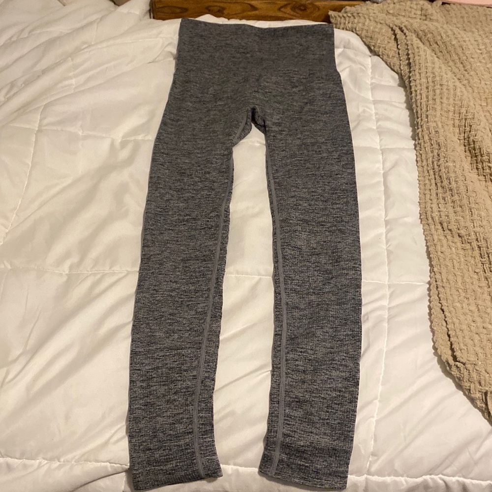 Colsie Grey Ribbed Leggings